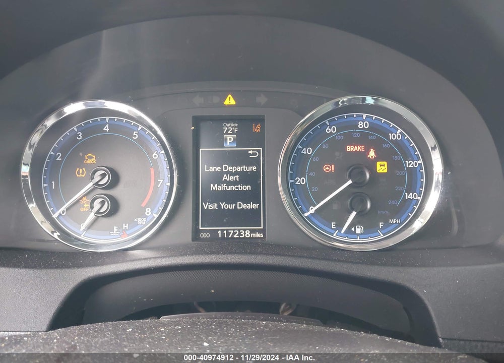 2018 TOYOTA COROLLA SE VIN: 2T1BURHE6JC022934
