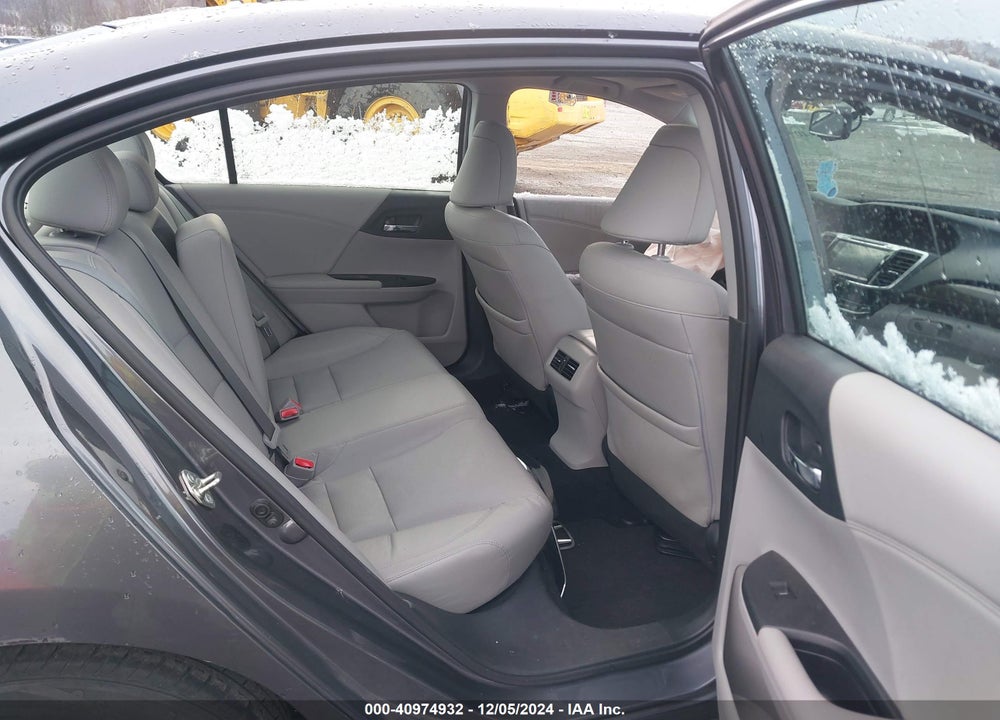 2017 HONDA ACCORD EX-L VIN: 1HGCR2F86HA088393