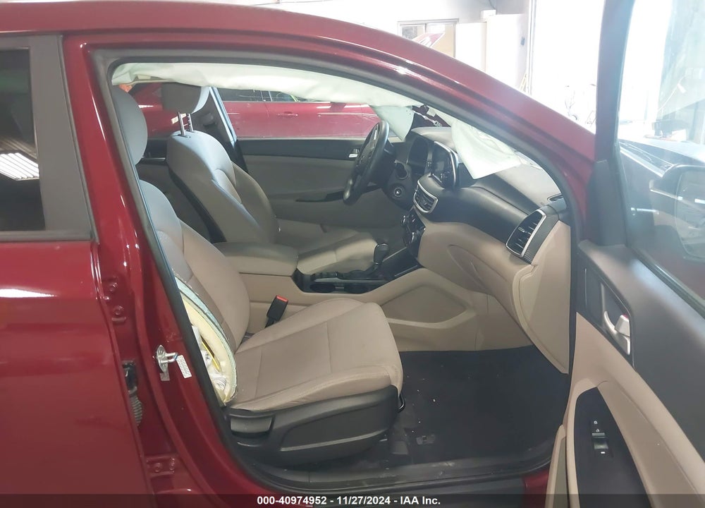 2019 HYUNDAI TUCSON SE VIN: KM8J2CA44KU065068