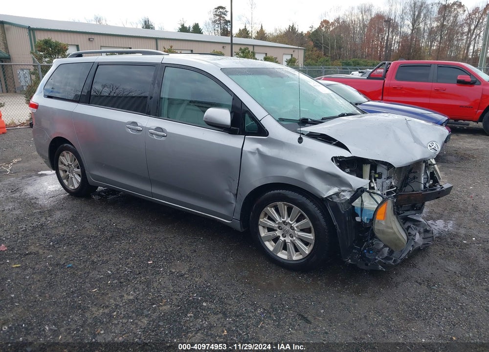 2013 TOYOTA SIENNA XLE LIMITED VIN: 5TDDK3DC2DS055750