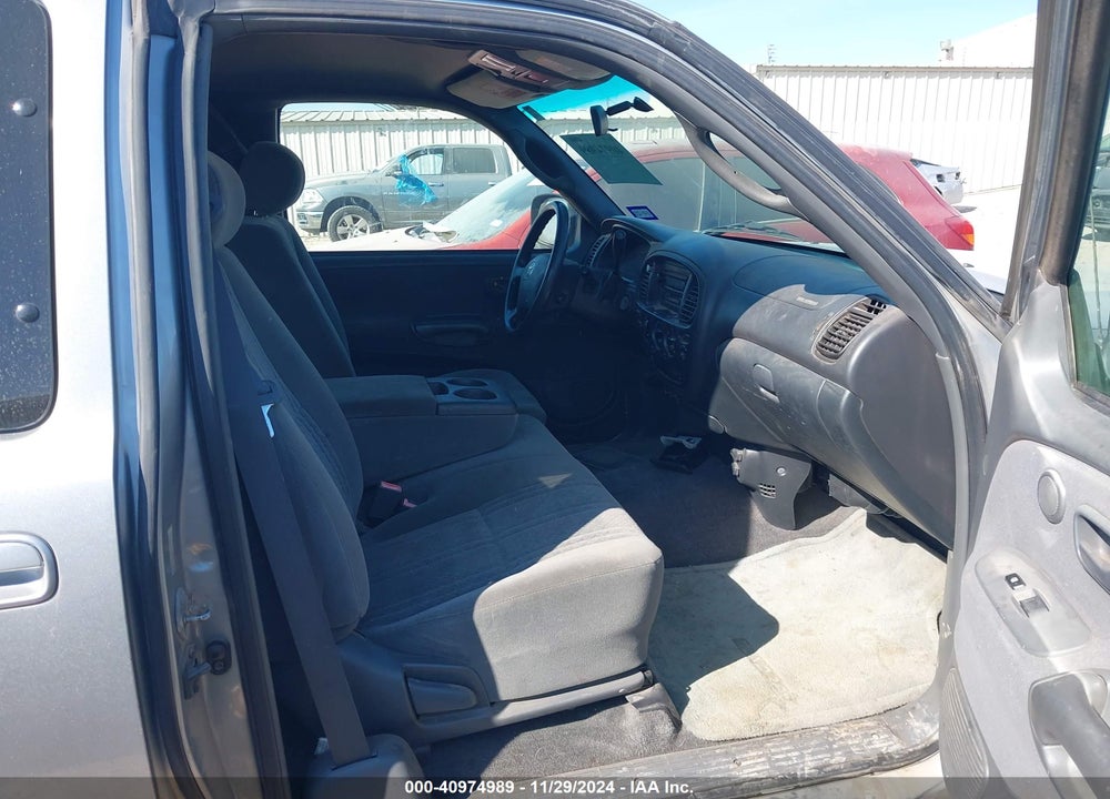 2003 TOYOTA TUNDRA SR5 V8 VIN: 5TBRT341X3S334548
