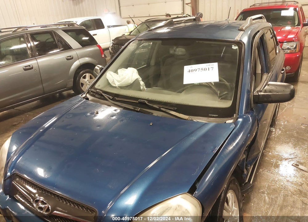 2009 HYUNDAI TUCSON GLS VIN: KM8JM12B49U005622