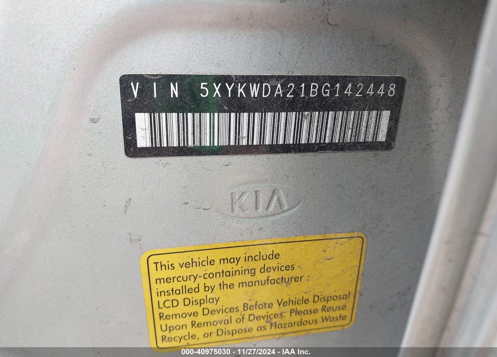 2011 KIA SORENTO SX V6 VIN: 5XYKWDA21BG142448