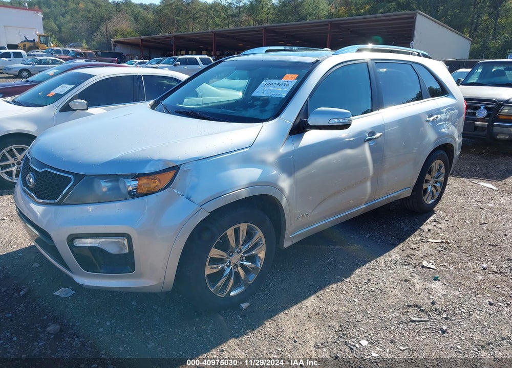 2011 KIA SORENTO SX V6 VIN: 5XYKWDA21BG142448