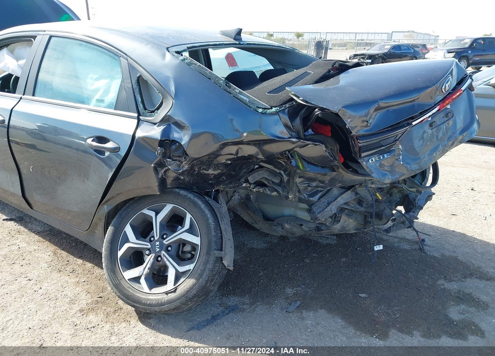 2021 KIA FORTE LXS VIN: 3KPF24AD9ME314613