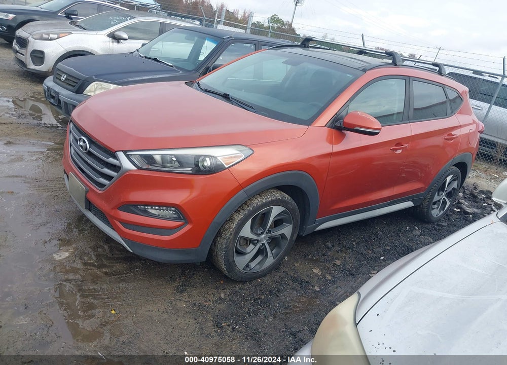 2017 HYUNDAI TUCSON VALUE VIN: KM8J33A29HU548365