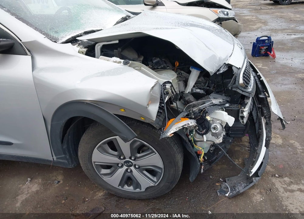 2019 KIA NIRO LX VIN: KNDCB3LC5K5242562