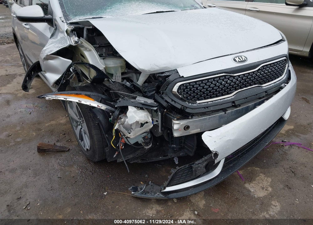 2019 KIA NIRO LX VIN: KNDCB3LC5K5242562