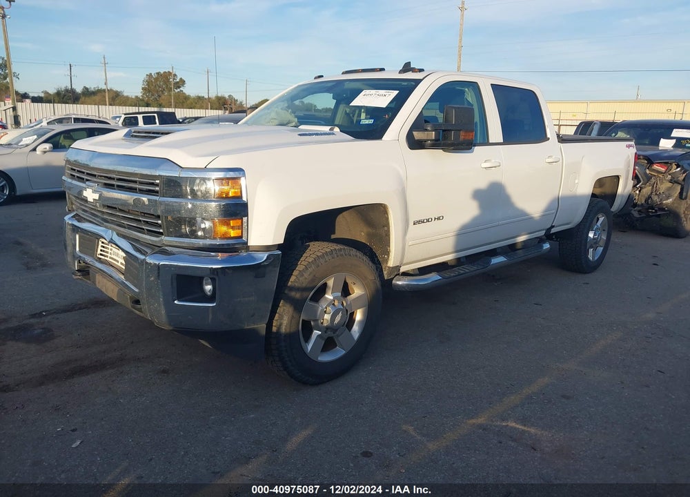 2018 CHEVROLET SILVERADO 2500HD LT VIN: 1GC1KVEY8JF136689