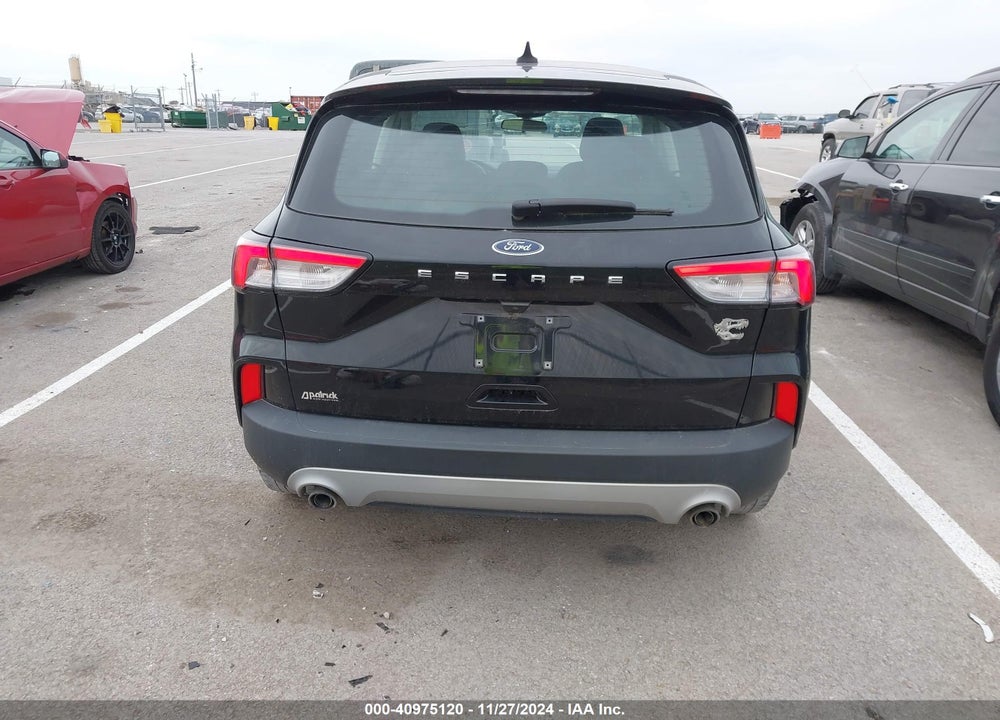 2022 FORD ESCAPE S VIN: 1FMCU0F69NUB52593