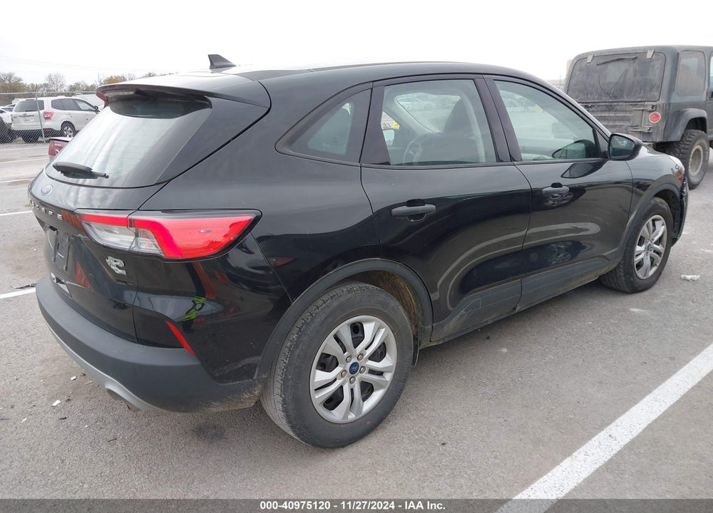 2022 FORD ESCAPE S VIN: 1FMCU0F69NUB52593
