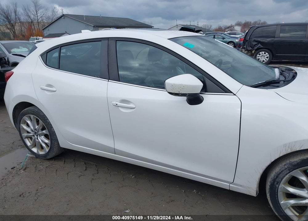 2015 MAZDA 3 S GRAND TOURING VIN: JM1BM1M32F1256103
