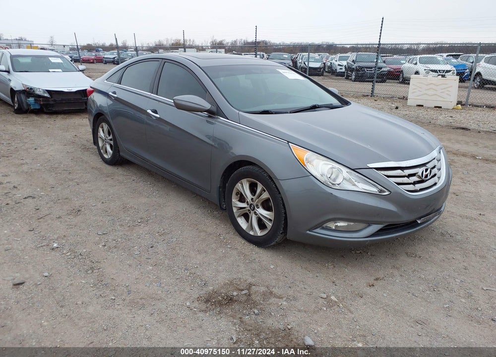 2013 HYUNDAI SONATA SE VIN: 5NPEC4AC8DH566199