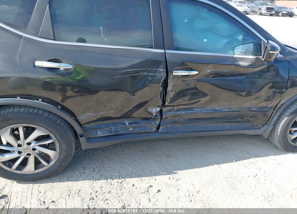 2015 NISSAN ROGUE SL VIN: 5N1AT2MT8FC767724