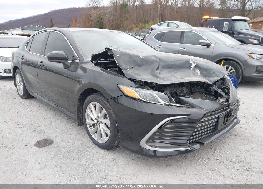 2022 TOYOTA CAMRY VIN: 4T1C11BK0NU067112