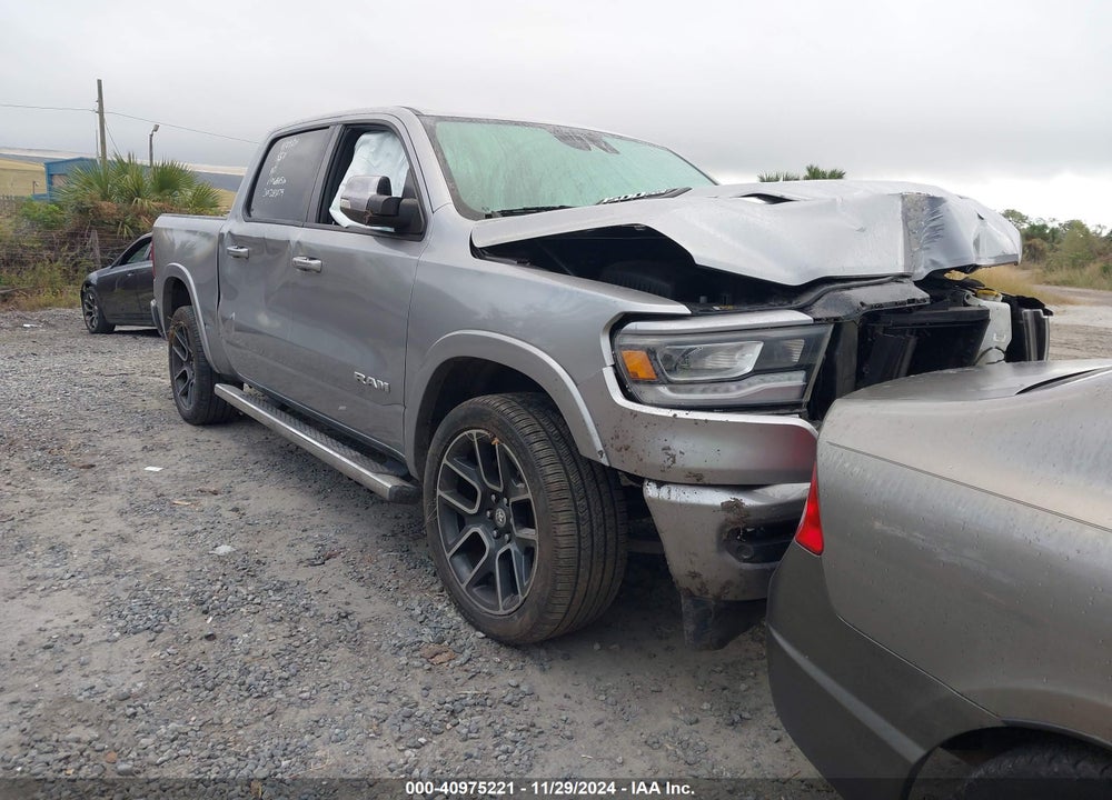 2019 RAM 1500 LAIE  4X4 5'7 BOX VIN: 1C6SRFJT5KN686530