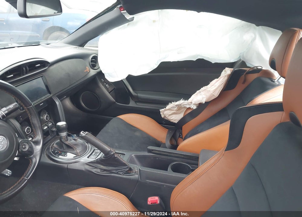 2020 TOYOTA 86 HAKONE EDITION VIN: JF1ZNAE15L8750635