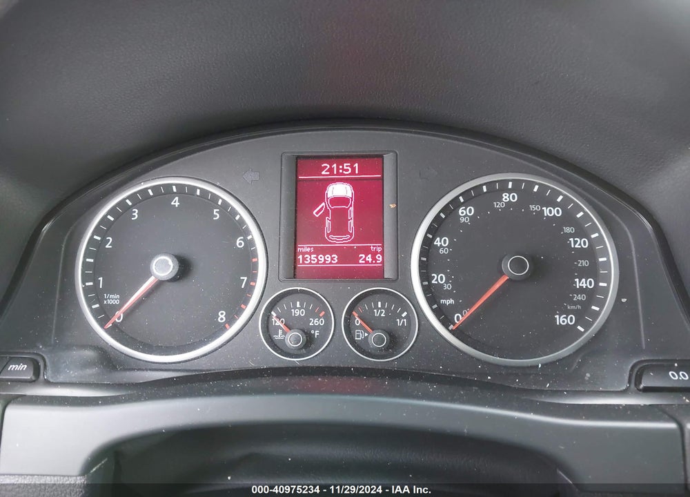 2009 VOLKSWAGEN TIGUAN SE VIN: WVGAV75N09W526508