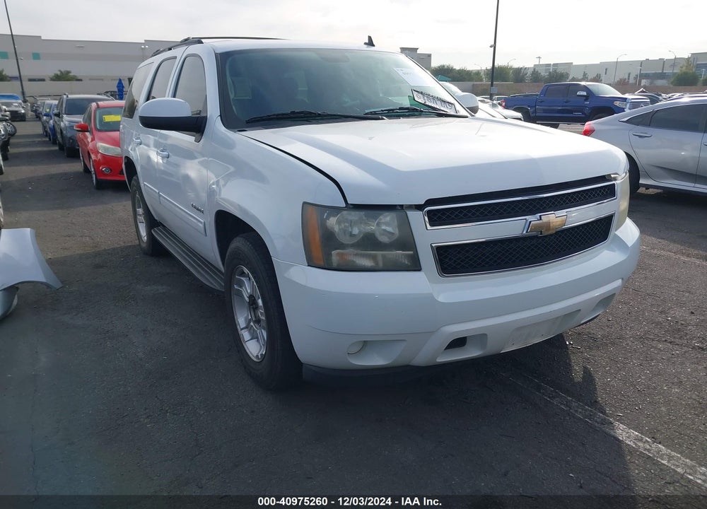2011 CHEVROLET TAHOE LS VIN: 1GNSCAE04BR121697