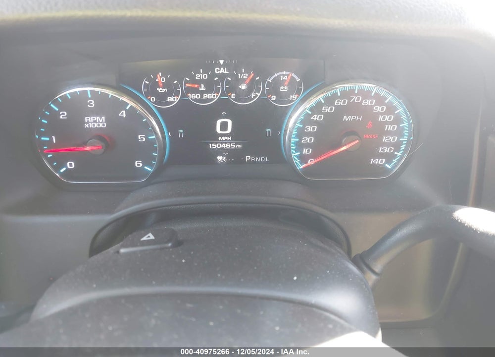 2017 GMC YUKON DENALI VIN: 1GKS2CKJXHR385511