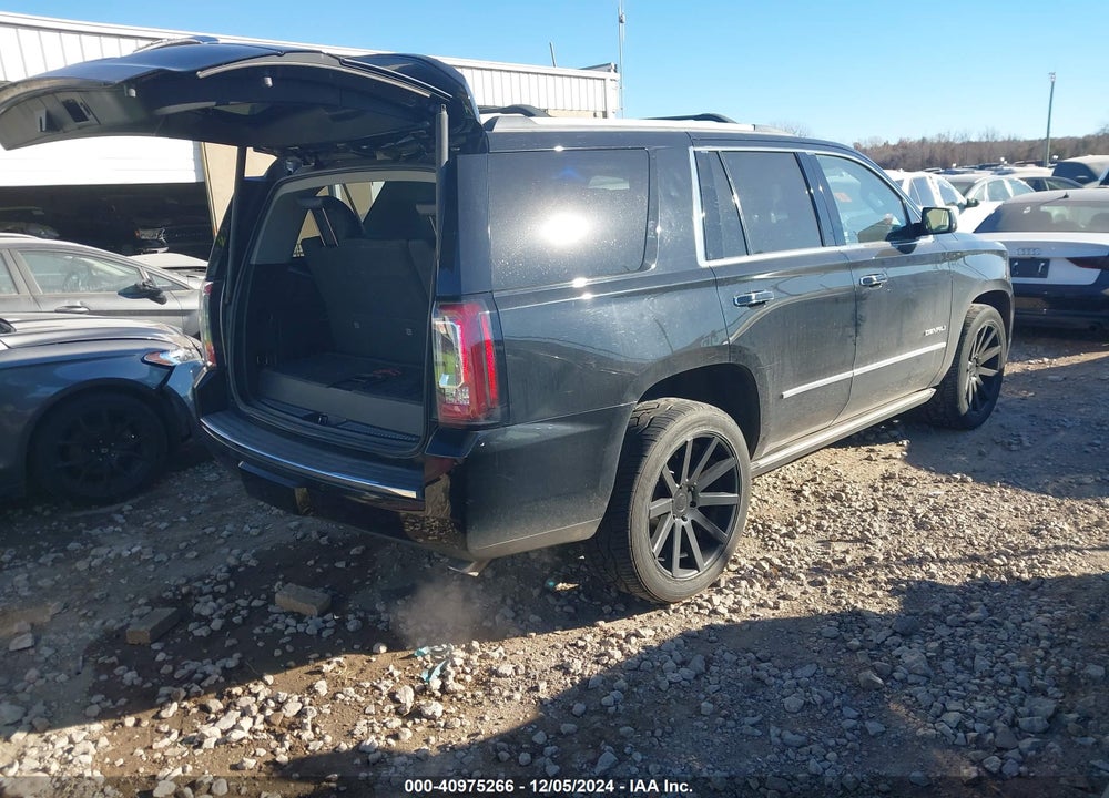 2017 GMC YUKON DENALI VIN: 1GKS2CKJXHR385511