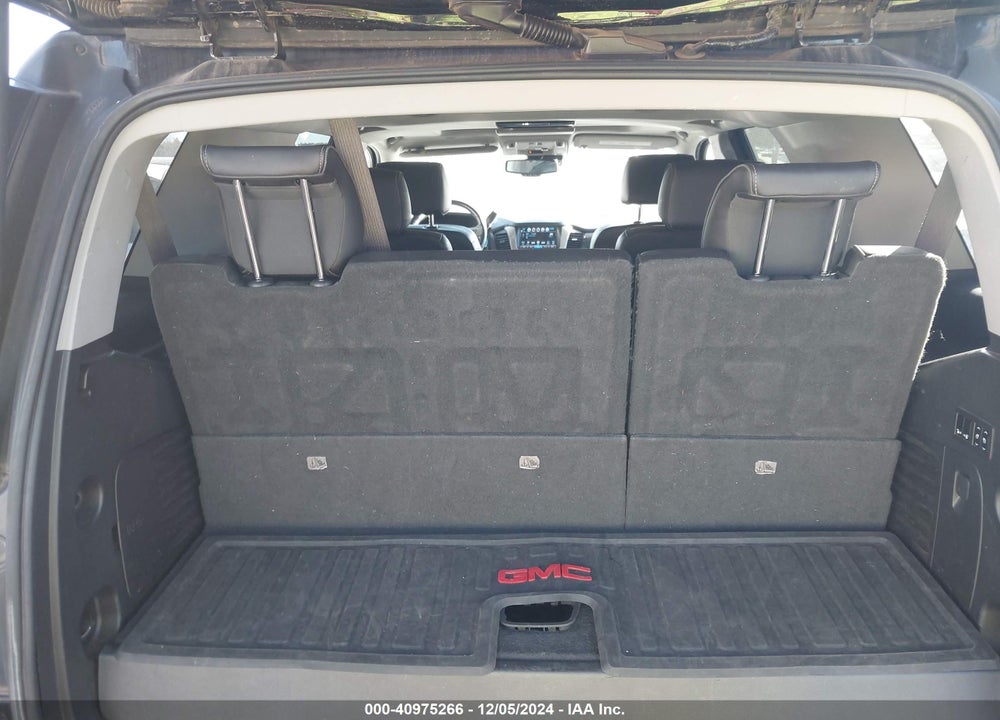 2017 GMC YUKON DENALI VIN: 1GKS2CKJXHR385511