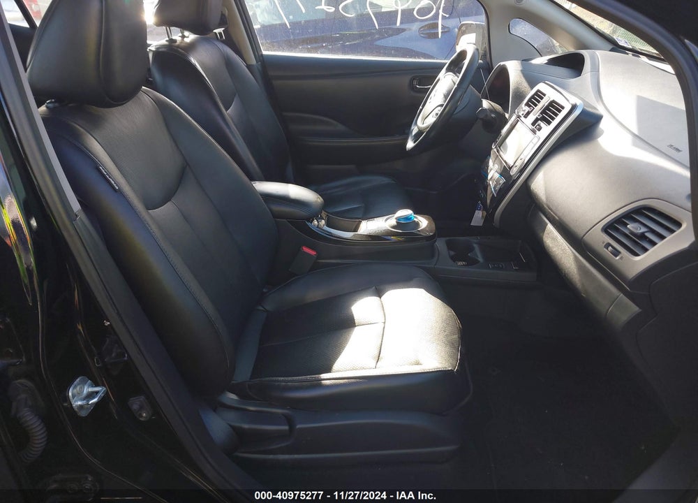 2014 NISSAN LEAF SL VIN: 1N4AZ0CP2EC334335