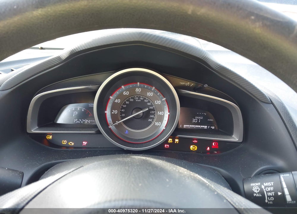 2014 MAZDA 3 I SPORT VIN: JM1BM1K78E1137086
