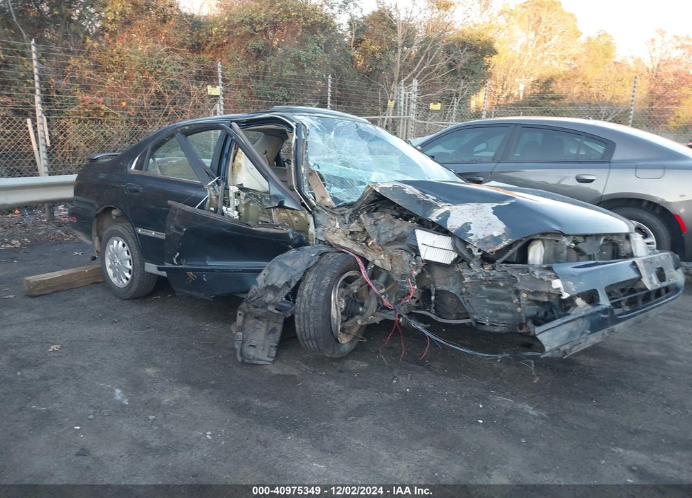 1997 HONDA ACCORD EX VIN: 1HGCD5658VA266032
