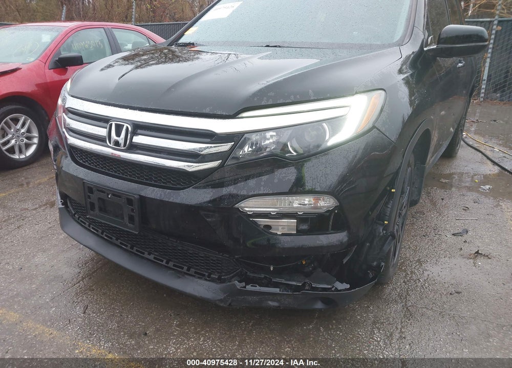 2017 HONDA PILOT EX-L VIN: 5FNYF6H50HB095533