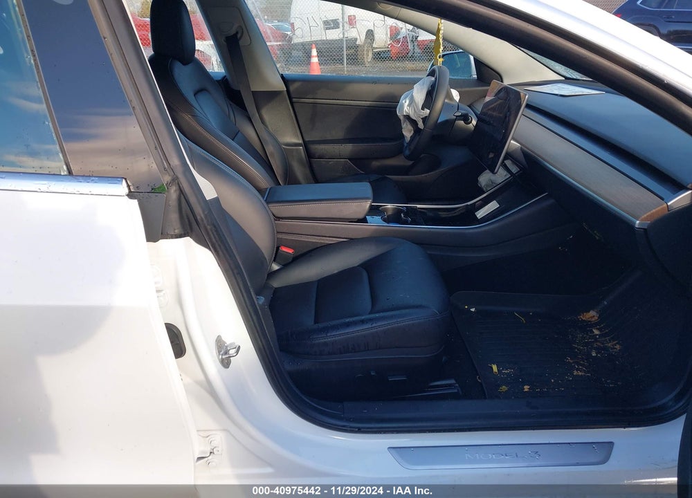 2020 TESLA MODEL 3 STANDARD RANGE PLUS REAR-WHEEL DRIVE/STANDARD RANGE REAR-WHEEL DRIVE VIN: 5YJ3E1EA2LF792695