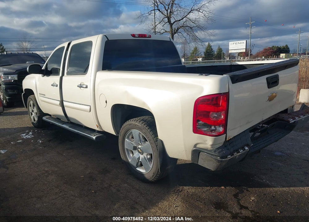 2011 CHEVROLET SILVERADO 1500 LTZ VIN: 3GCPKTE36BG223820