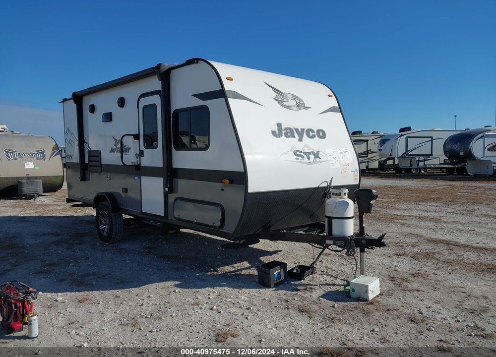 2022 JAYCO JAYFLIGHT TRAVEL TRAILER VIN: 1UJBJ0AJ7N17J1063