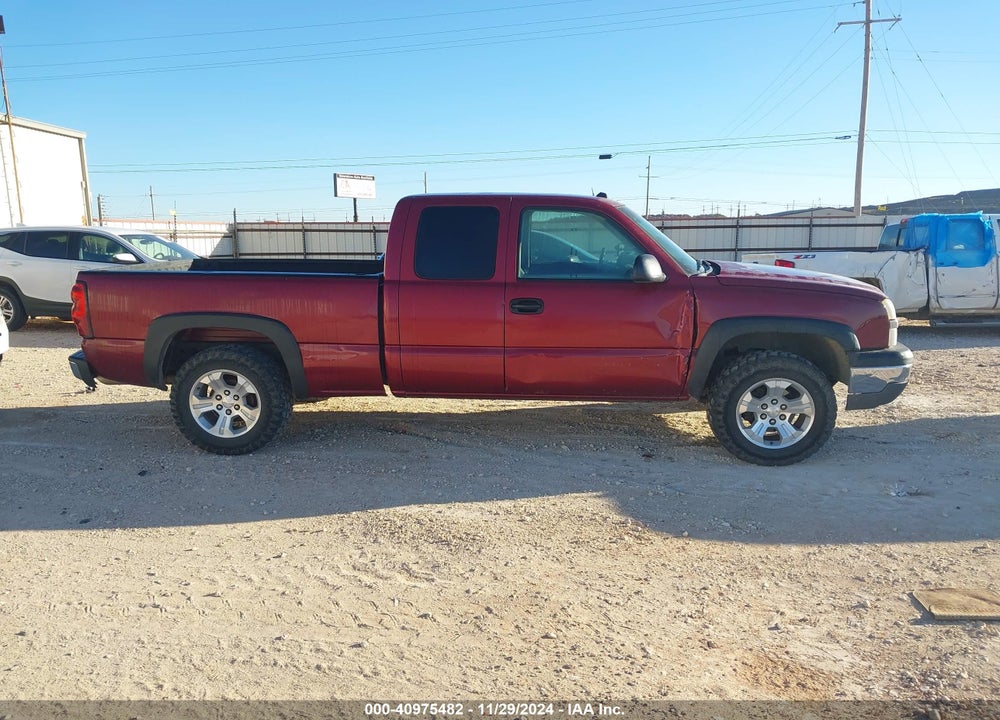 2005 CHEVROLET SILVERADO 1500 Z71 VIN: 2GCEK19T551232589