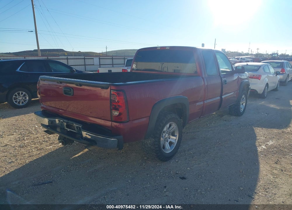 2005 CHEVROLET SILVERADO 1500 Z71 VIN: 2GCEK19T551232589