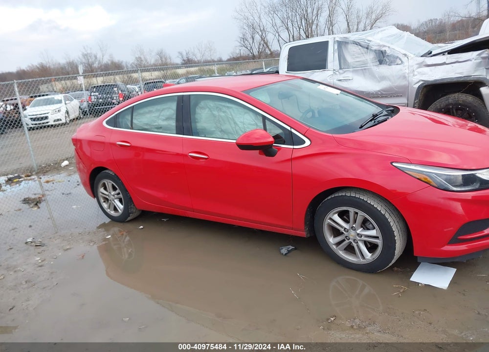 2017 CHEVROLET CRUZE LT AUTO VIN: 1G1BE5SM2H7188166