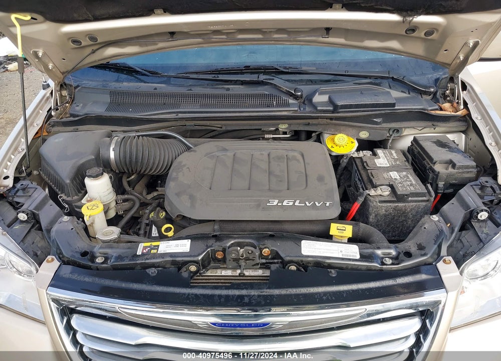 2015 CHRYSLER TOWN & COUNTRY TOURING VIN: 2C4RC1BGXFR551677