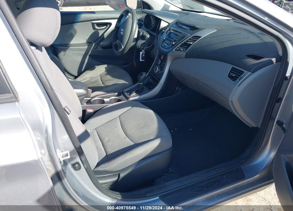 2016 HYUNDAI ELANTRA SE VIN: 5NPDH4AE5GH751362