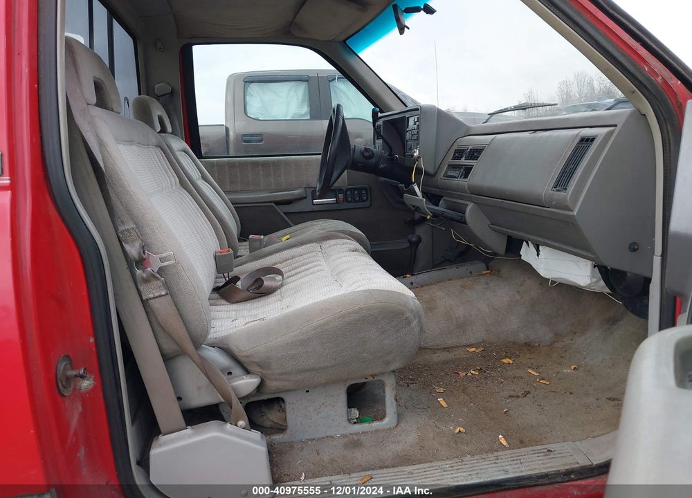1994 CHEVROLET GMT-400 K1500 VIN: 1GCEK14H2RZ163571