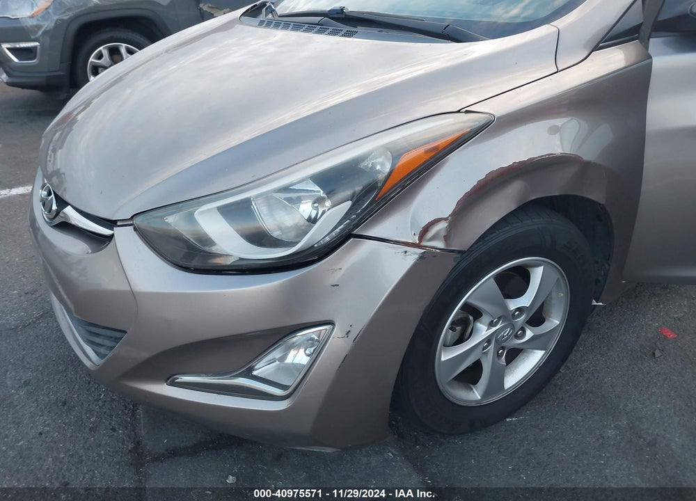 2014 HYUNDAI ELANTRA SE VIN: 5NPDH4AE6EH514327