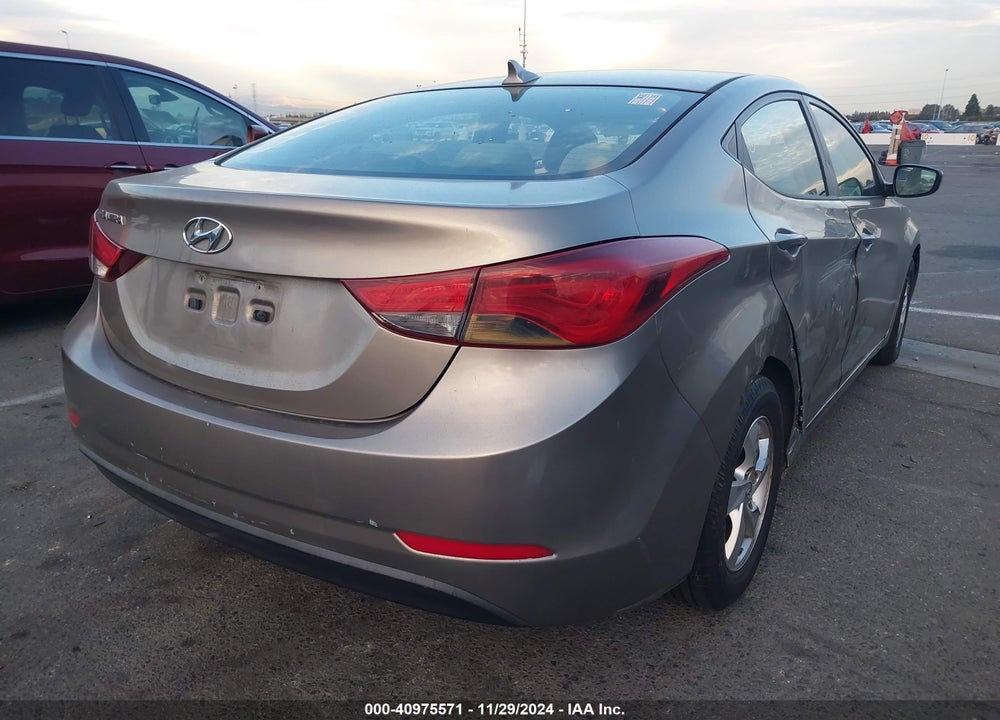2014 HYUNDAI ELANTRA SE VIN: 5NPDH4AE6EH514327