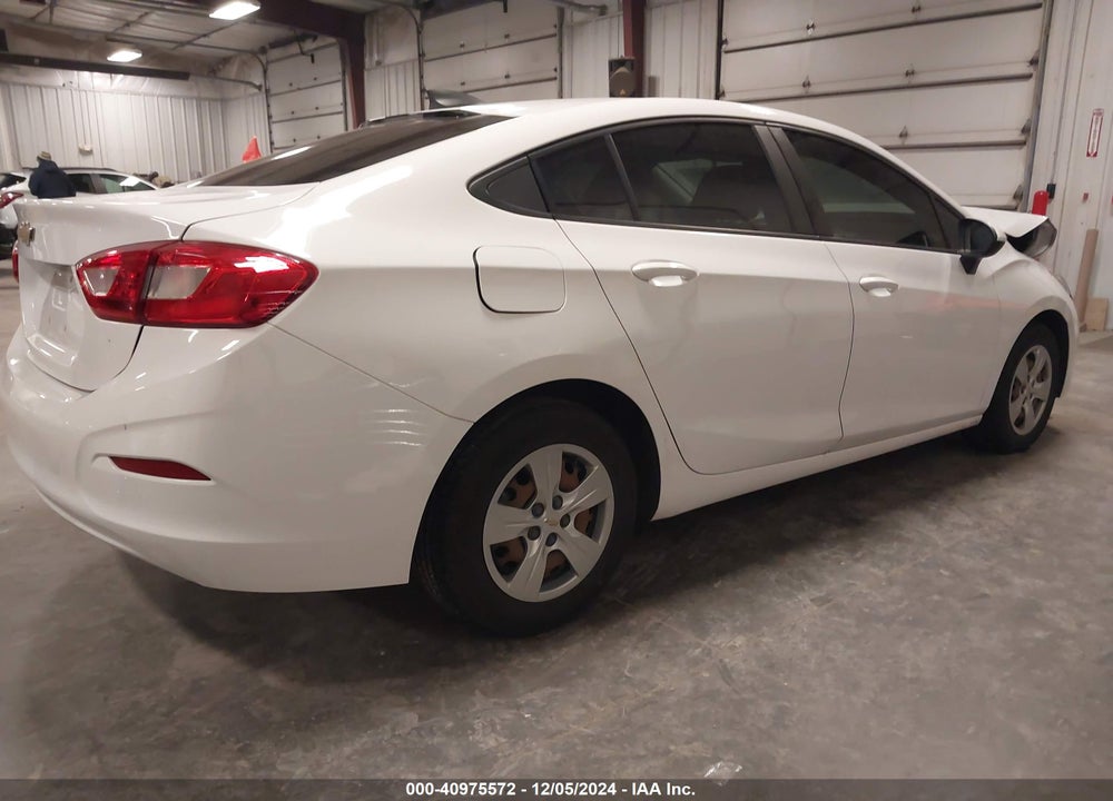 2018 CHEVROLET CRUZE LS AUTO VIN: 1G1BC5SM8J7197143
