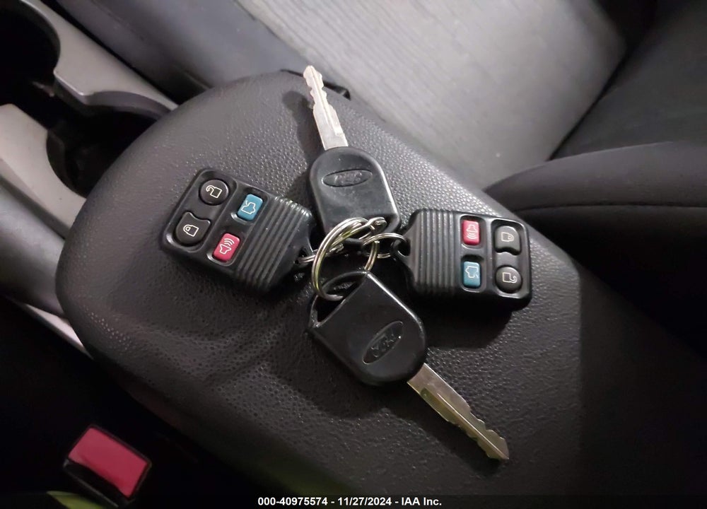 2011 FORD FOCUS SE VIN: 1FAHP3FN1BW104103