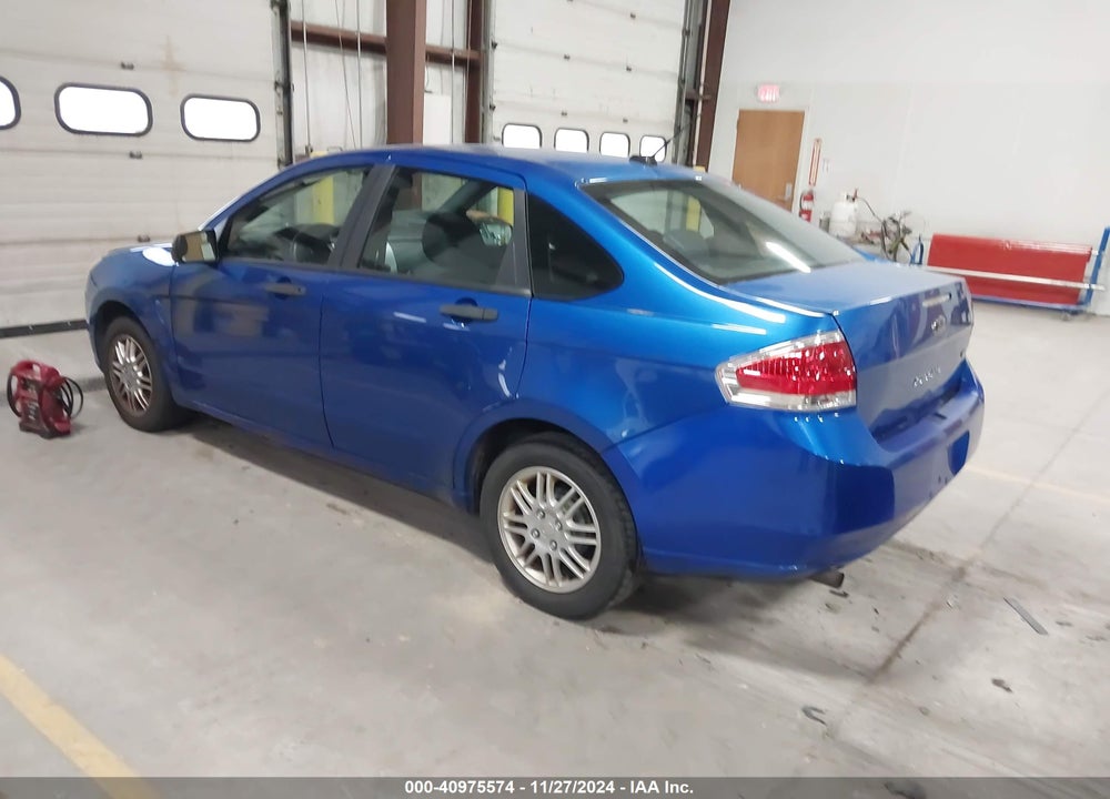 2011 FORD FOCUS SE VIN: 1FAHP3FN1BW104103