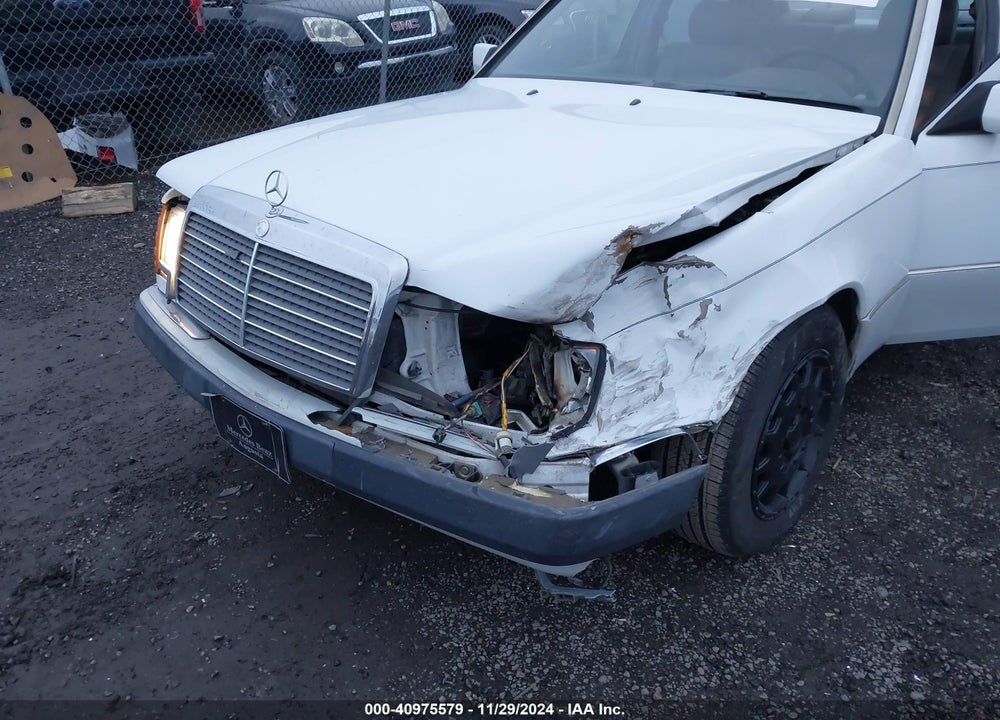 1991 MERCEDES-BENZ 300 E VIN: WDBEA30D5MB376936
