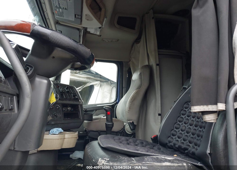 2006 VOLVO VN VNL VIN: 4V4NC9GH96N408459