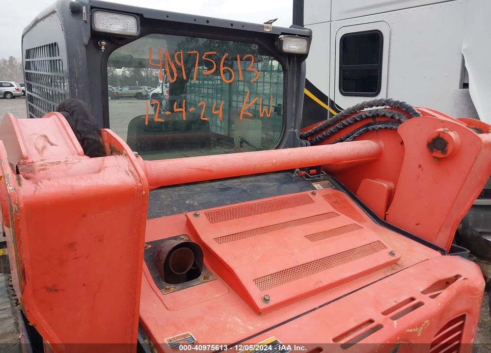 2016 KUBOTA SVK75-2 VIN: JKUC0752H01S26701
