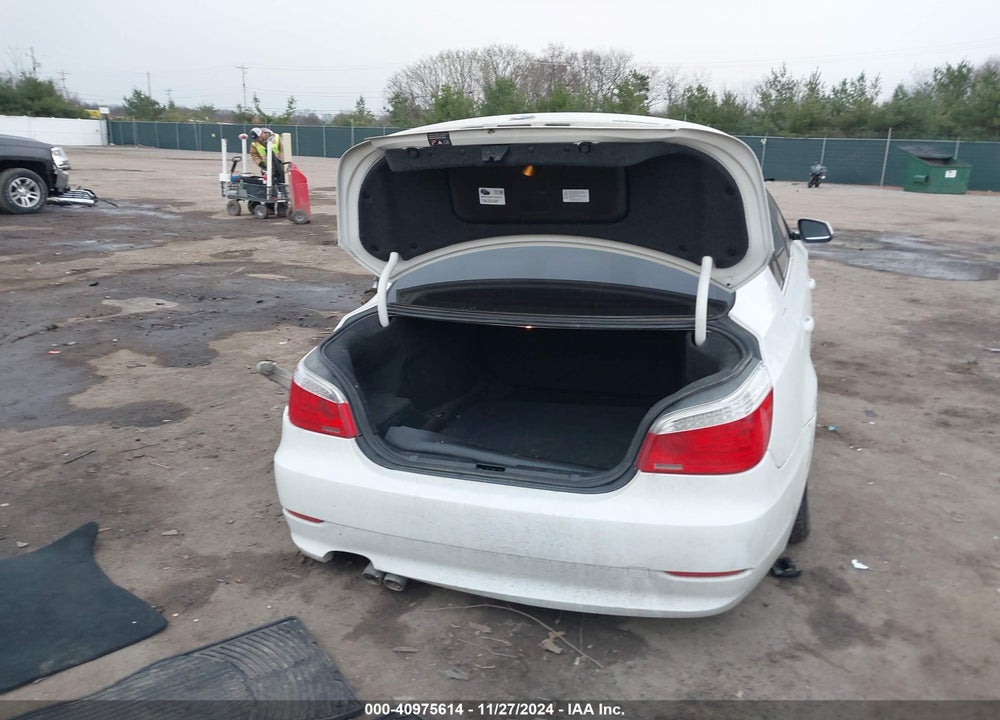 2010 BMW 528I XDRIVE VIN: WBANV1C53AC389279