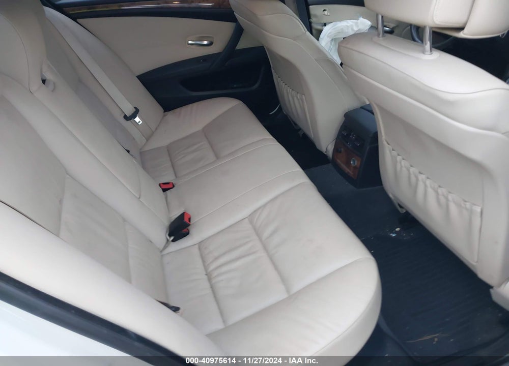 2010 BMW 528I XDRIVE VIN: WBANV1C53AC389279