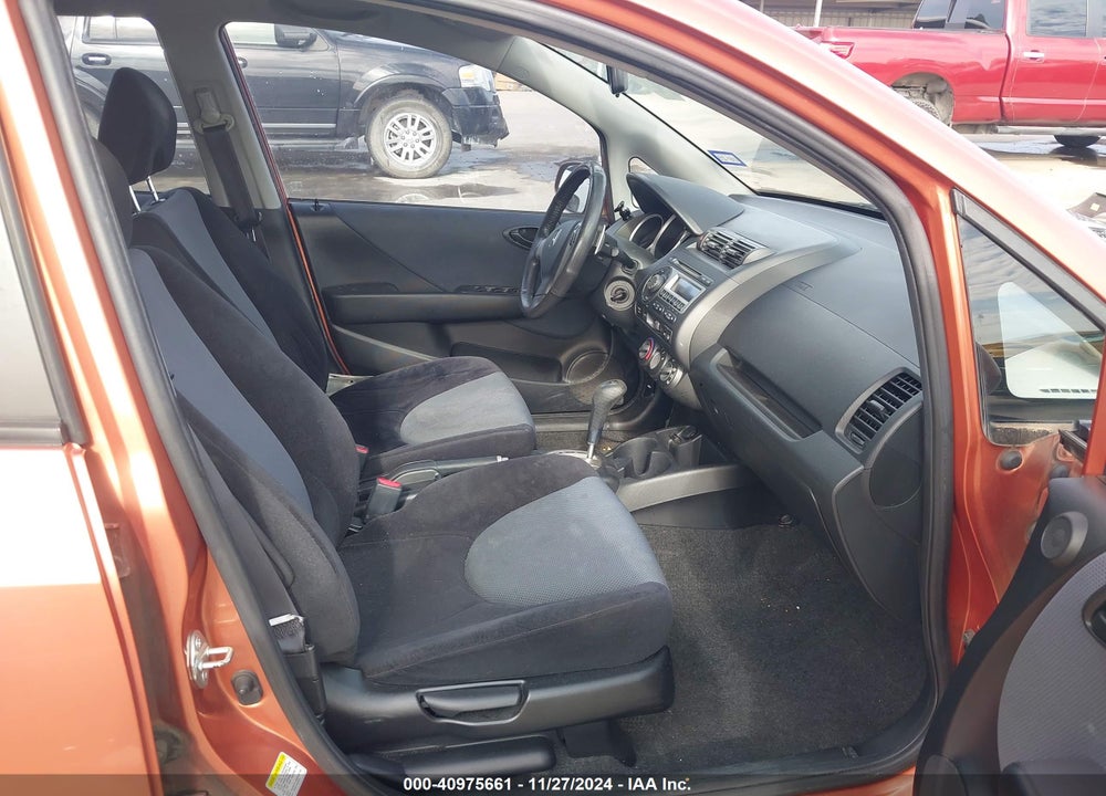2008 HONDA FIT SPORT VIN: JHMGD38638S053514